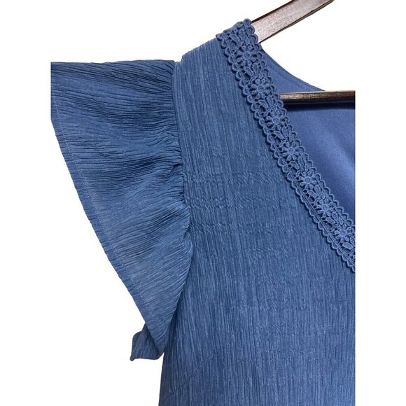 Flying Tomato Women's Blue Tiered Flutter Sleeve Crepe Dress Size Medium - Picture 2 of 9